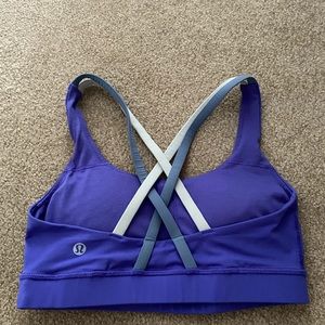 Lululemon sports bra